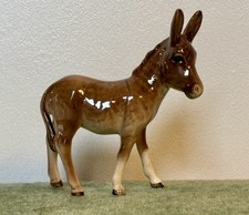 Beswick Donkey Foal 2110 in