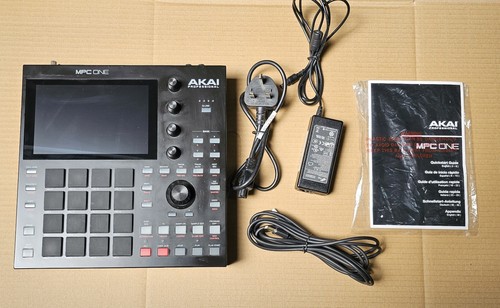 Akai mpc one - mpc, music