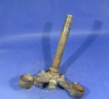 HONDA CB77 BOTTOM YOKE