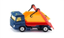 Siku 1298 HGV with Skip 1:87