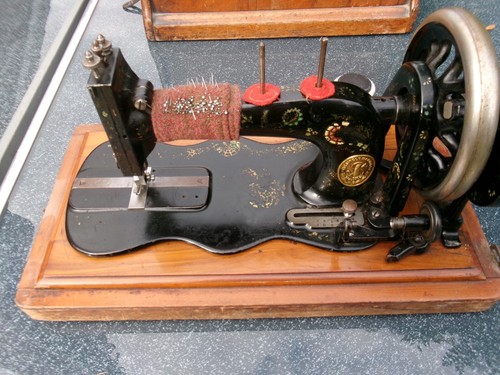 Antique 1888 singer fiddle - antique,