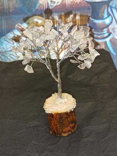 Clear quartz crystal chip tree - clear,