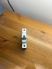 GE EP101, GENERAL ELECTRIC MCB CIRCUIT BREAKER 32A , EP101-C32 , SENT FAST 