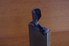 VINTAGE OLD SIDE STRIKING  BROADFELLOW  LIGHTER  PAT No 371626.  NOT DUNHILL