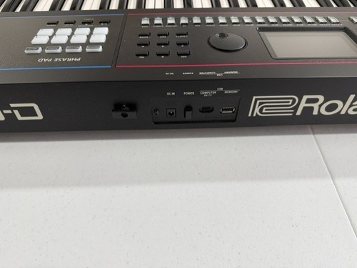 Roland juno keyboard - d6,