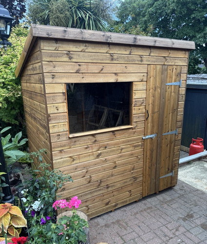 Garden shed pent - , roof
