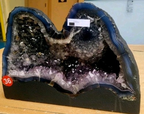 Twin peaks amethyst - ,