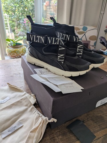 Valentino garavani sneakers - valentino,