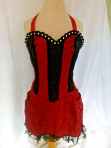 Saloon exotic burlesque girl - saloon,