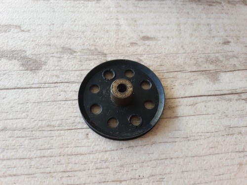 Meccano black pulley - #21,
