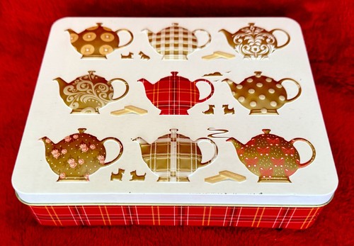 Empty tartan teapot biscuit - tartan,