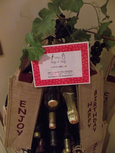 Hessian wine bags - x,