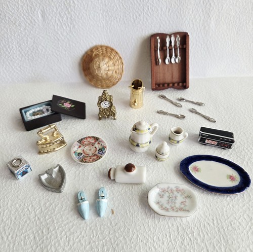 Dolls house scale - dolls, mixed