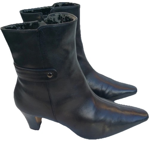 Marks spencer footglove - &,