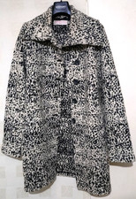Gharani Strok Women's Coat |