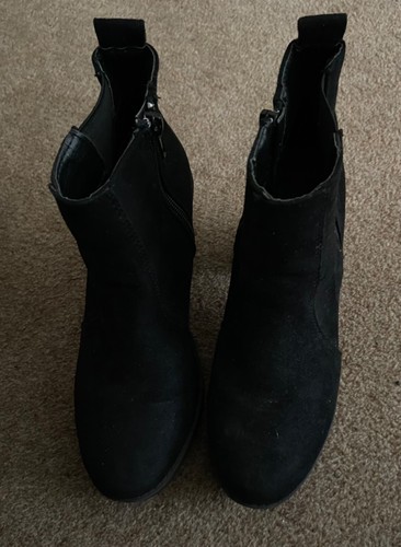Collect faux suede black