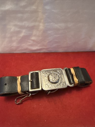Vintage leather girl guide - leather,