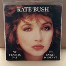 KATE BUSH - Ne T'enfuis Pas /