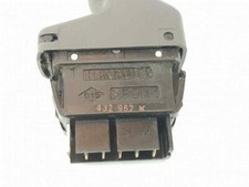 7700433115 front window