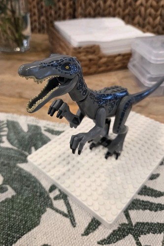Lego jurassic world baryonyx - lego,