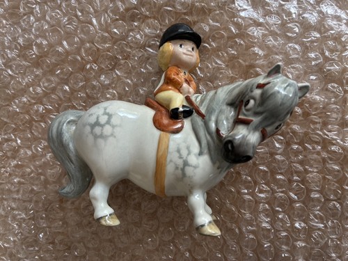 Beswick learner angel on - beswick,