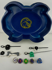 VINTAGE TAKARA TOMY 5 METAL FUSION BEYBLADES WITH 4 LAUNCHERS & BATTLE ARENA