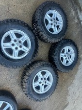 Land rover 4X4 alloys with brand new 245 70 16 insa turbo dakar desert track tyr