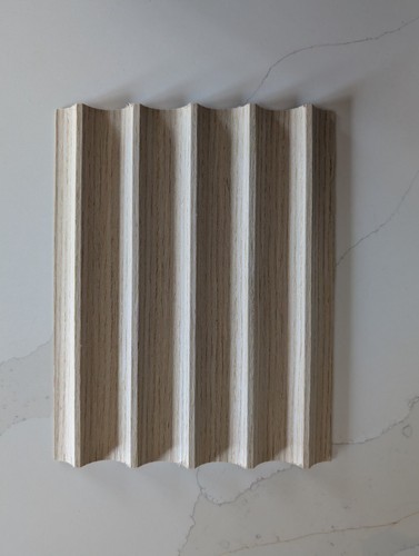 Panel inc fluted oak 2400 - -,