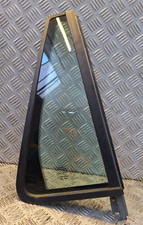 07-14 2.2 Freelander 2 Drivers Rear Quarter Glass