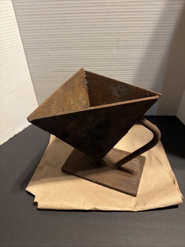 Lead anchor mold pyramid - mold-,