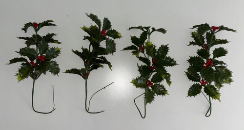 Vintage christmas holly and - holly,