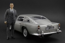 Sean Connery James Bond Figuer for 1:18 Kyosho BMW 750 Z3 Z8  !! NO CAR !!