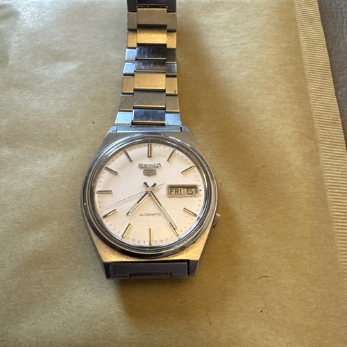 Seiko silver day date - seiko,