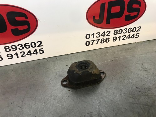 Engine mount bracket x - engine,