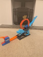 Hot Wheels City T-Rex Dinosaur