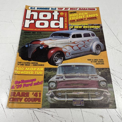 Vintage retro car mancave - retro,
