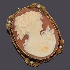 Antique 14K Yellow Gold Cameo