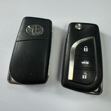 GENUINE TOYOTA 3 BUTTON REMOTE FLIP KEY FOB TESTED & WORKING VALEO A03TAA