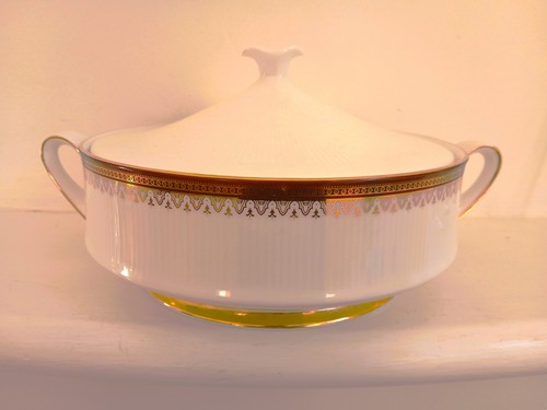 Paragon royal albert holyrood - paragon,