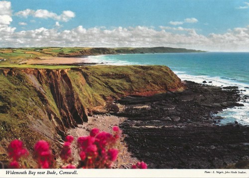 23074 postcard showing - -,