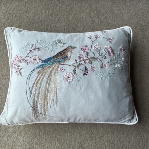 Lovely embroidered dorma - lovely,