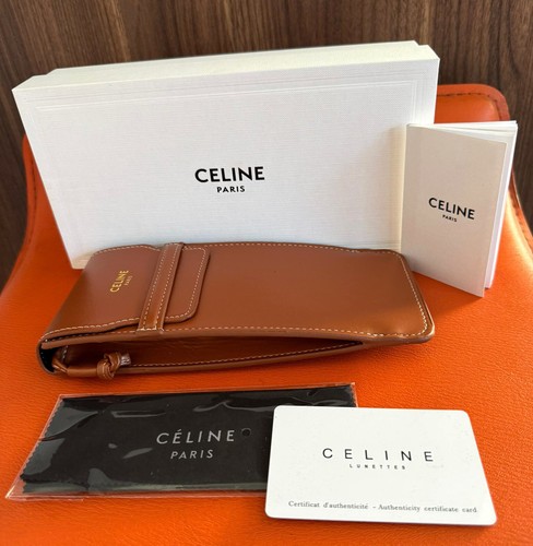 Celine logo flap phone - celine,