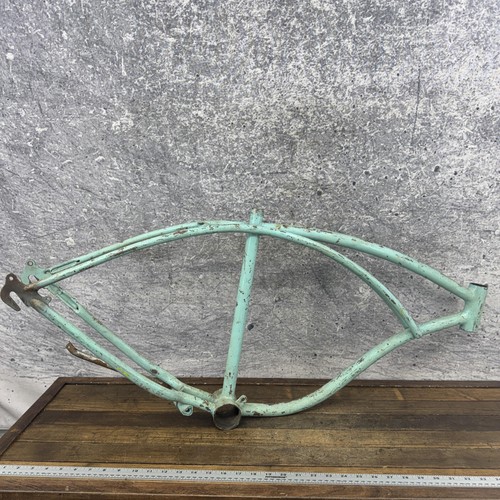 Vintage schwinn cruiser frame - schwinn,