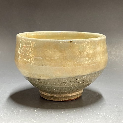 H288 japanese pottery chawan - h288,