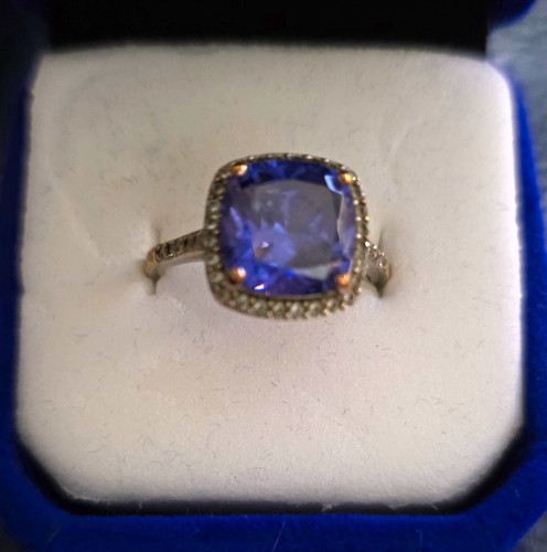 Tanzanite cushion cut stone - tanzanite,