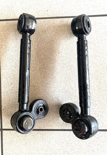Pair duetto spider front - of,