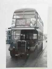 LONDON TRANSPORT BUS - RT 2577