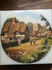 Gibsons round puzzle lunch - gibsons,