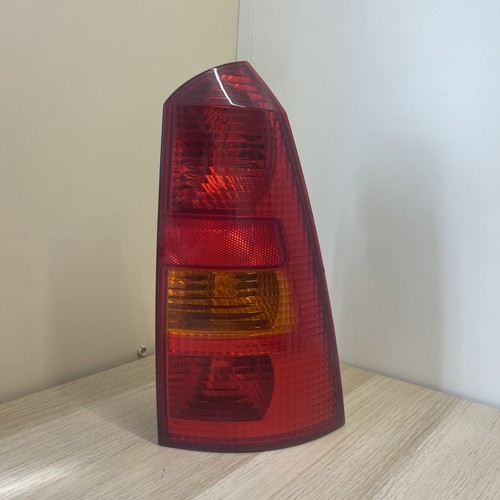 Genuine ford focus estate mk1 - genuine,
