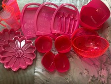 Pink Plastic Party Catering 23 Pieces Large Jugs Bowls Trays